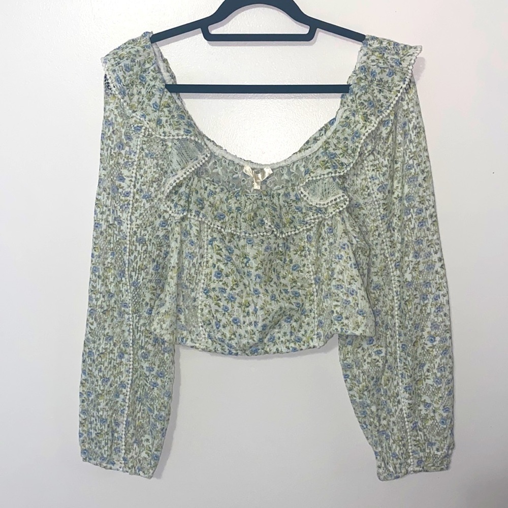 LoveShackFancy Dorabella Lace-Trimmed Floral Top - Picture 6 of 11